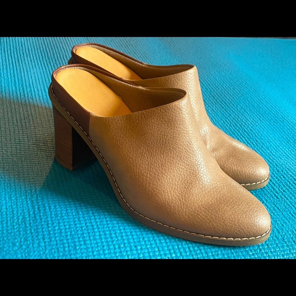 Dr. Scholl’s Two-tone Brown and Taupe Vegan Leather Stacked Heel Mule